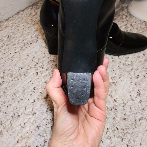 Vintage Miss Wonderful 1960-70's Black Patent Heeled  Loafer Style Pumps - Picture 13 of 16